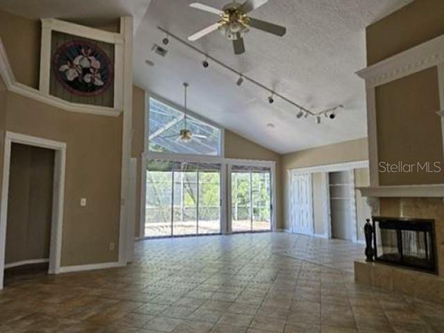 BUTLER BAY - Residential
