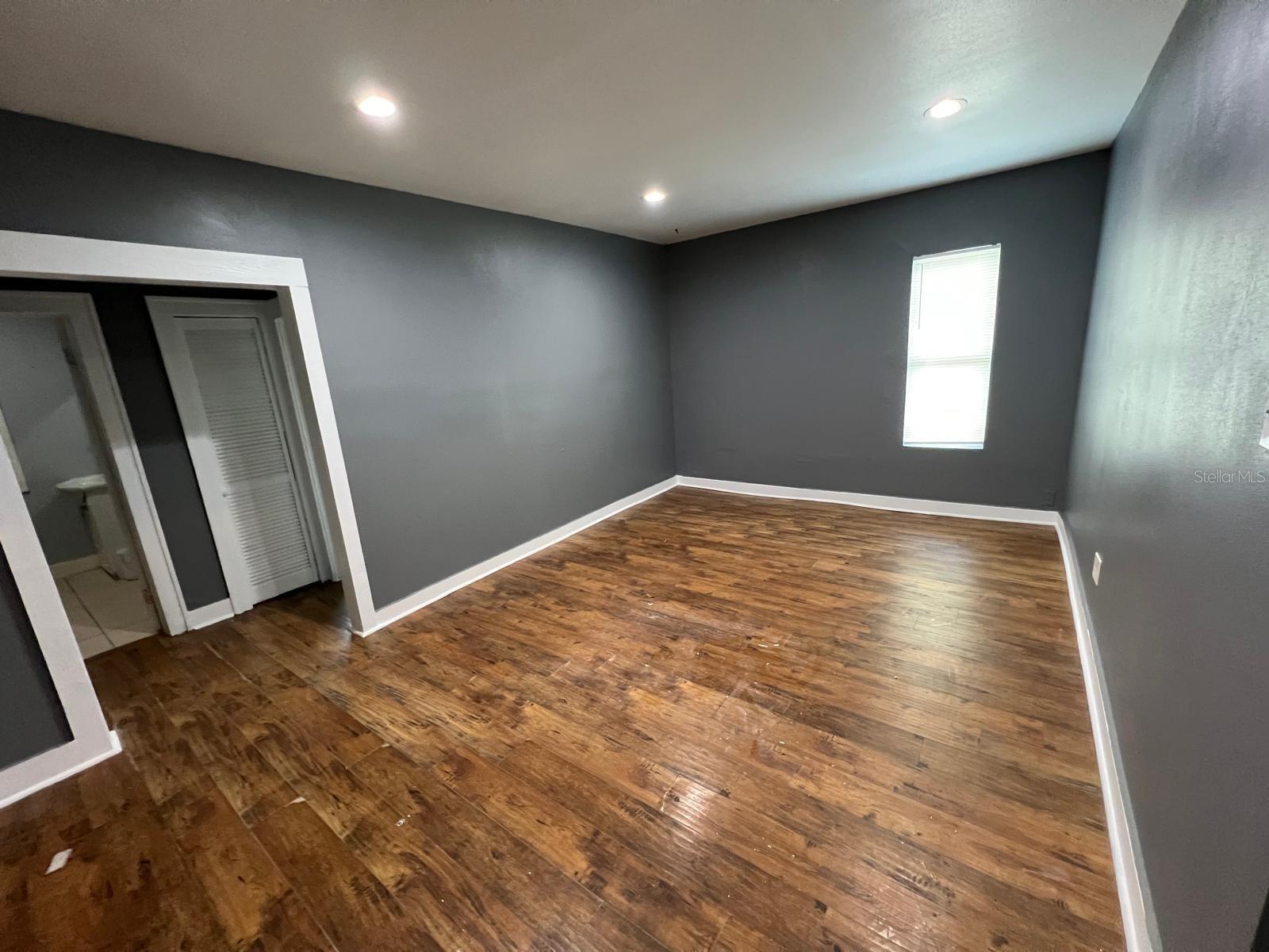 FERN CLIFF - Residential Lease