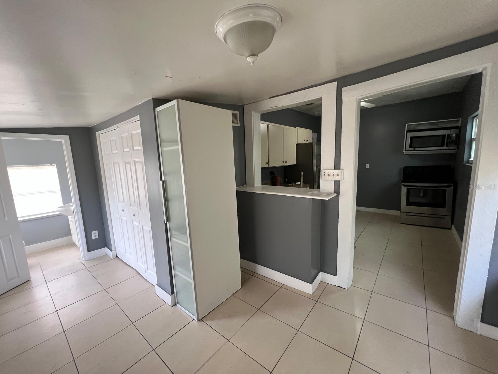 FERN CLIFF - Residential Lease