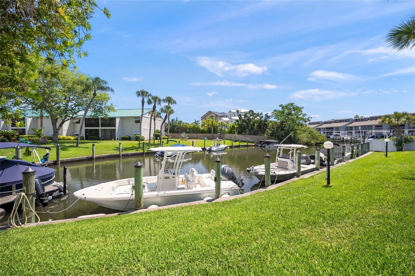 WHITE SANDS VILLAGE - Residential
