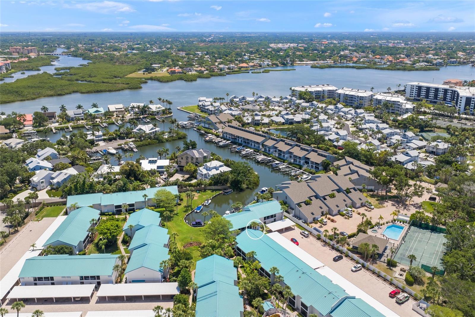 WHITE SANDS VILLAGE - Residential