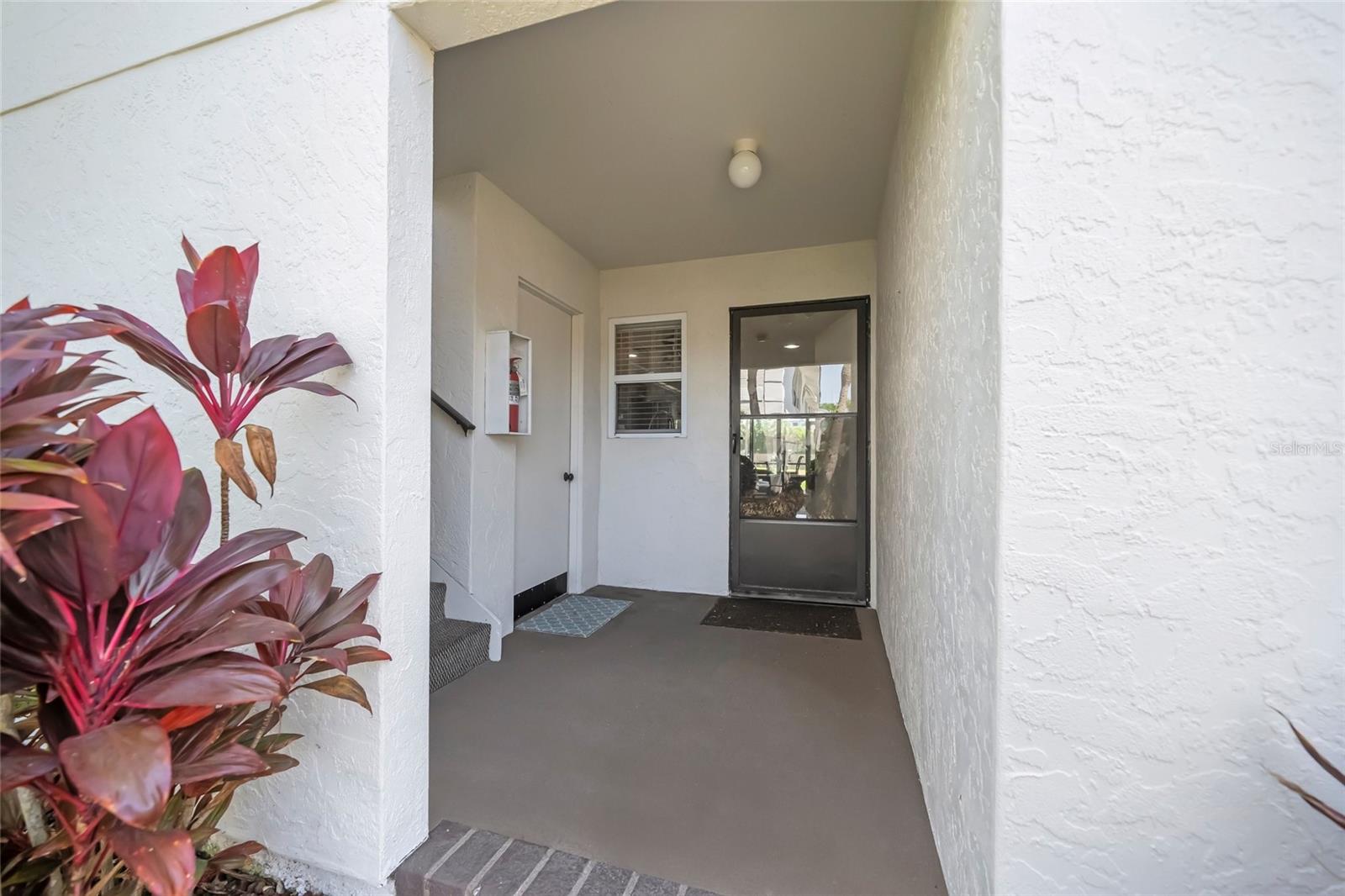 WHITE SANDS VILLAGE - Residential