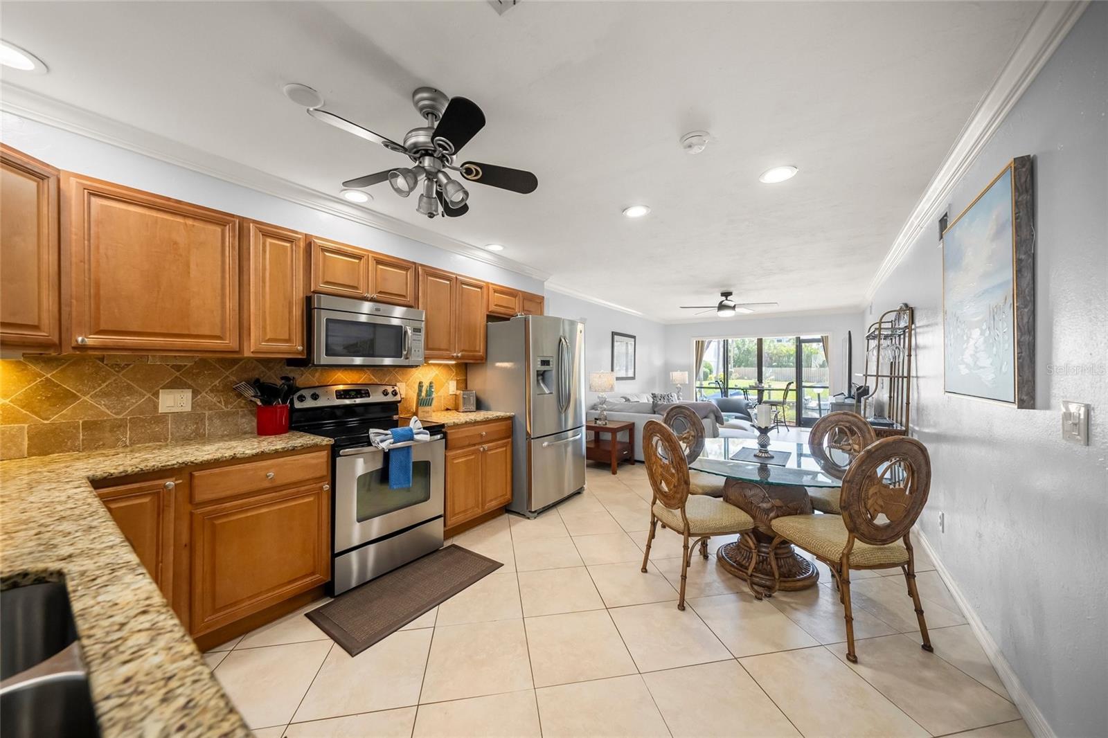 WHITE SANDS VILLAGE - Residential