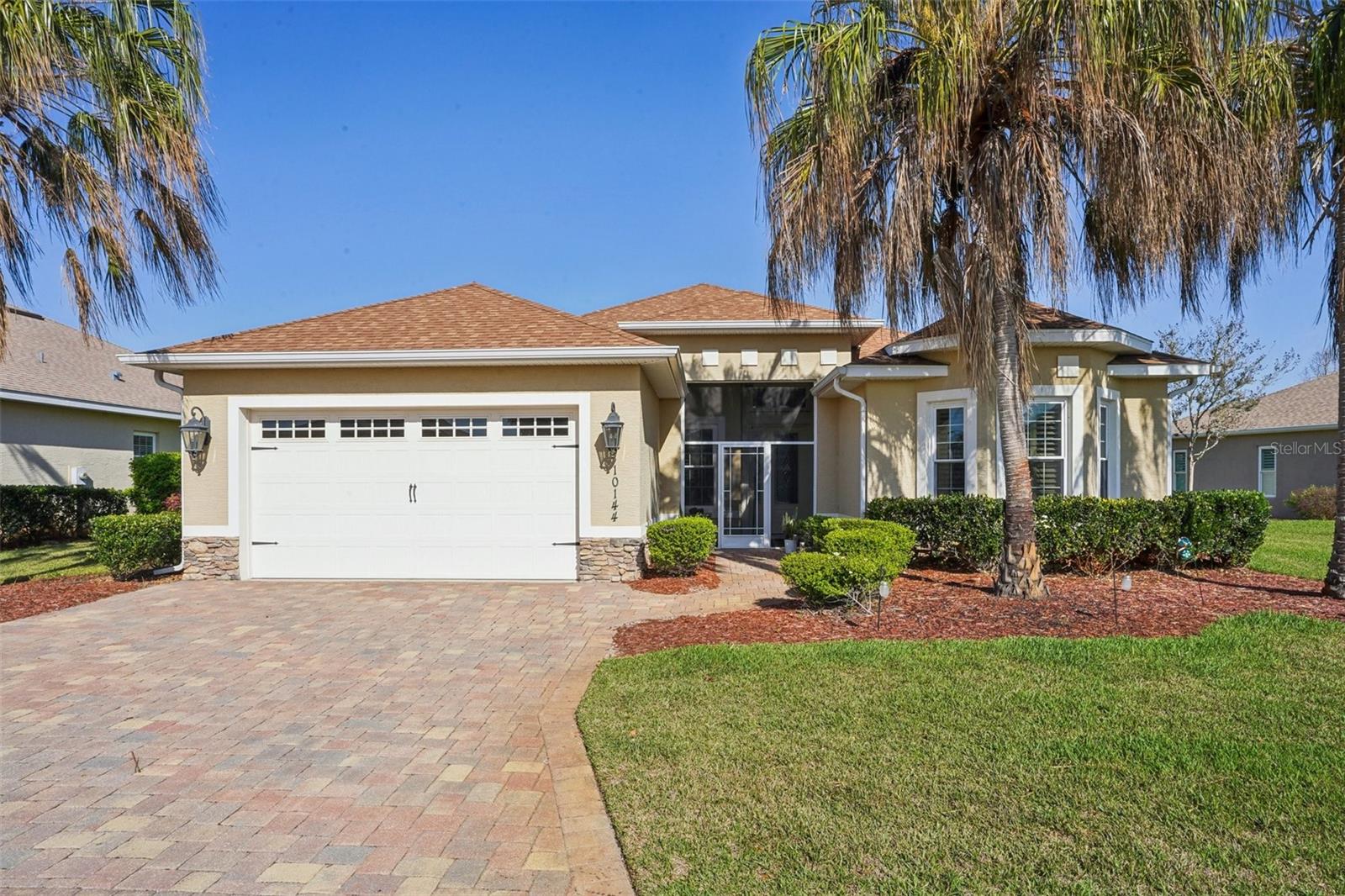 LAKESIDE LANDINGS - Residential