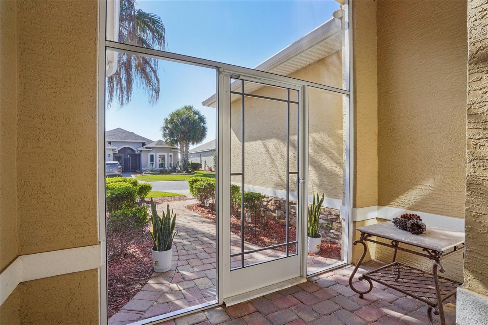LAKESIDE LANDINGS - Residential