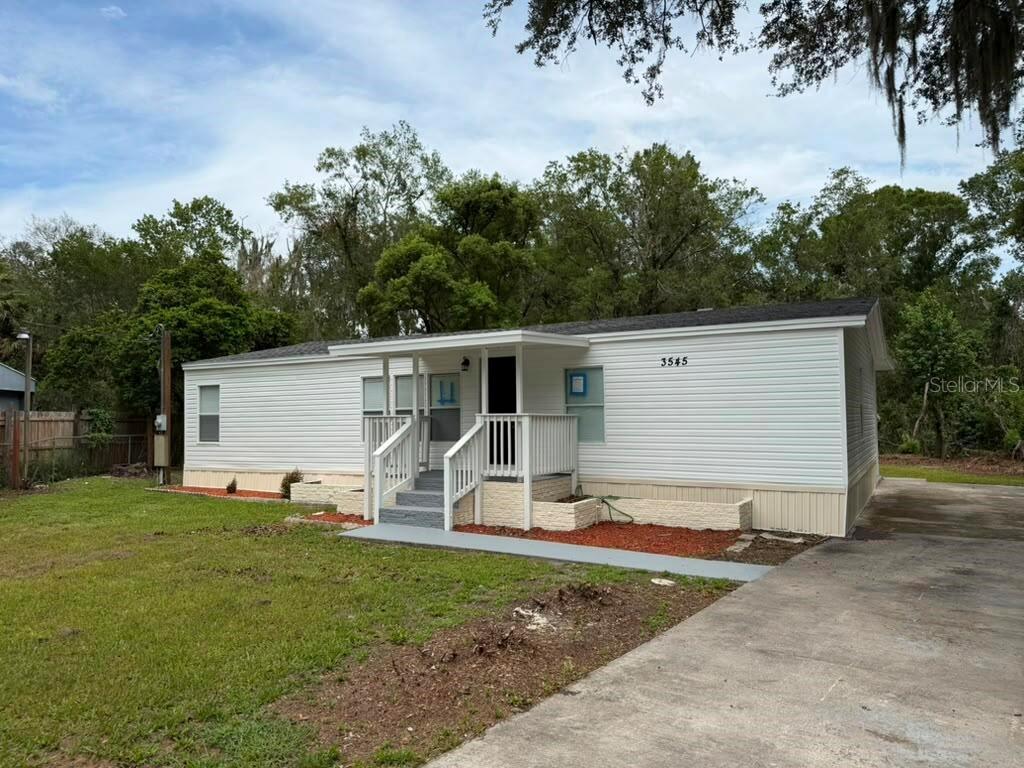 SHADY BROOKE - Residential