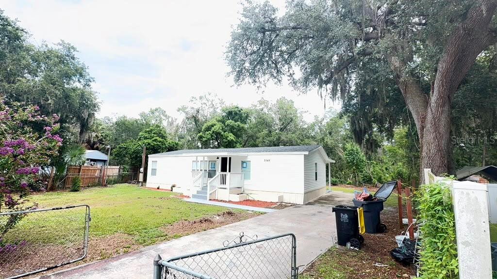 SHADY BROOKE - Residential