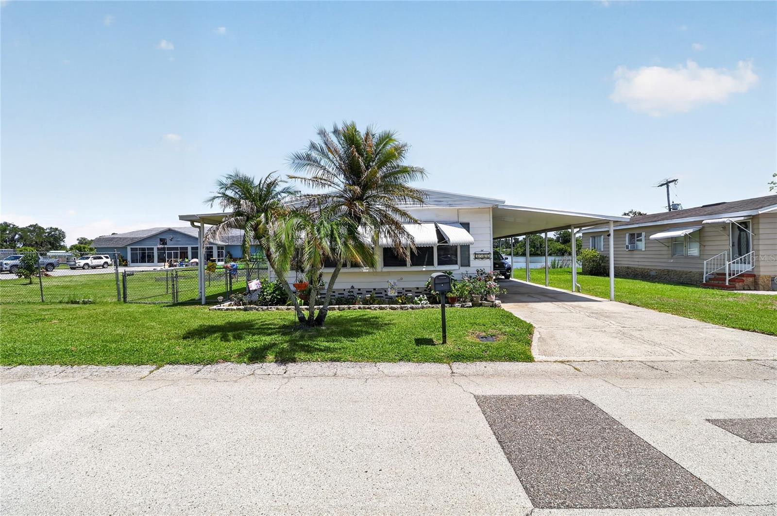VILLAGE UNIT 03 LAKELAND - Residential