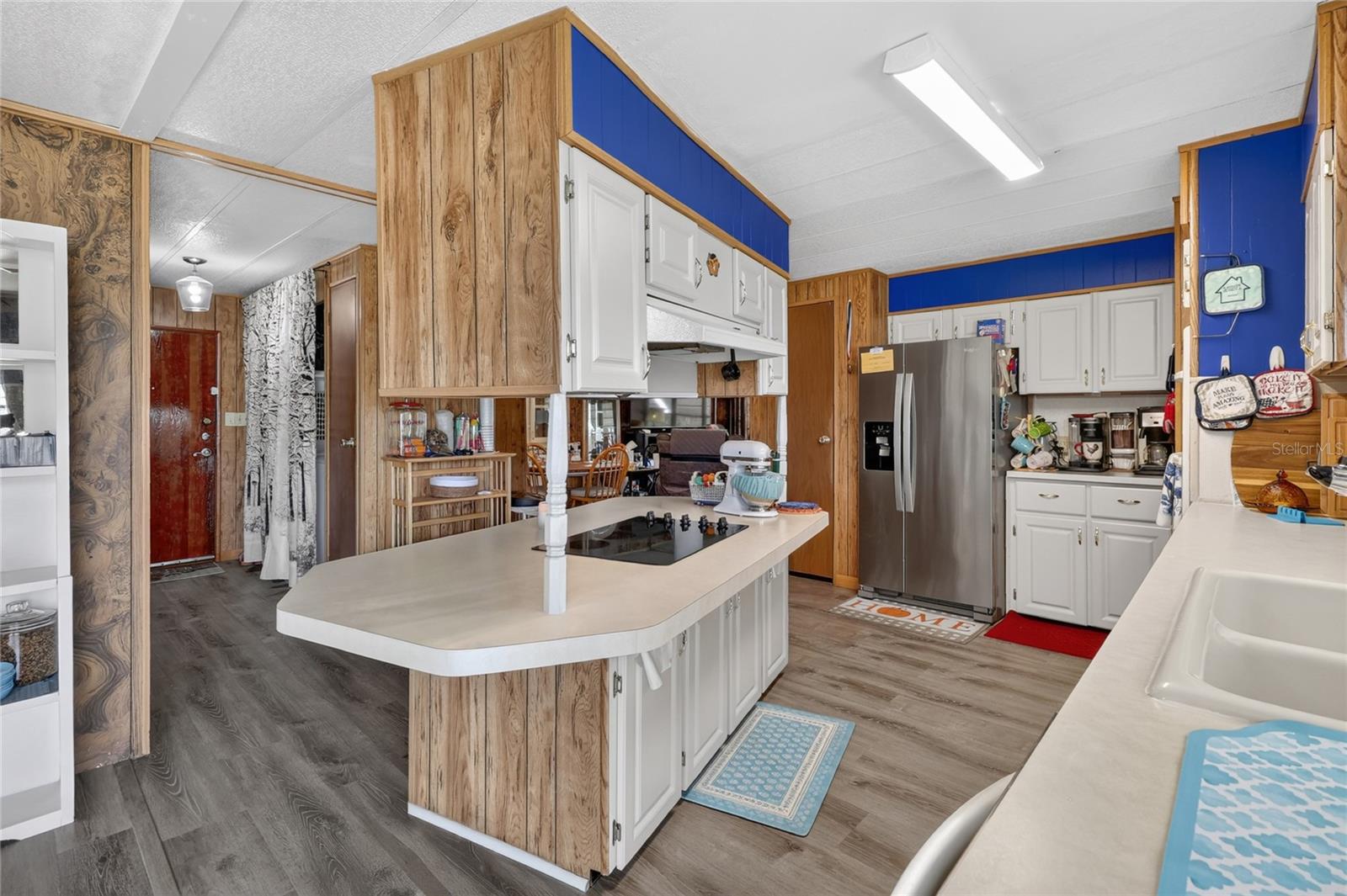 VILLAGE UNIT 03 LAKELAND - Residential