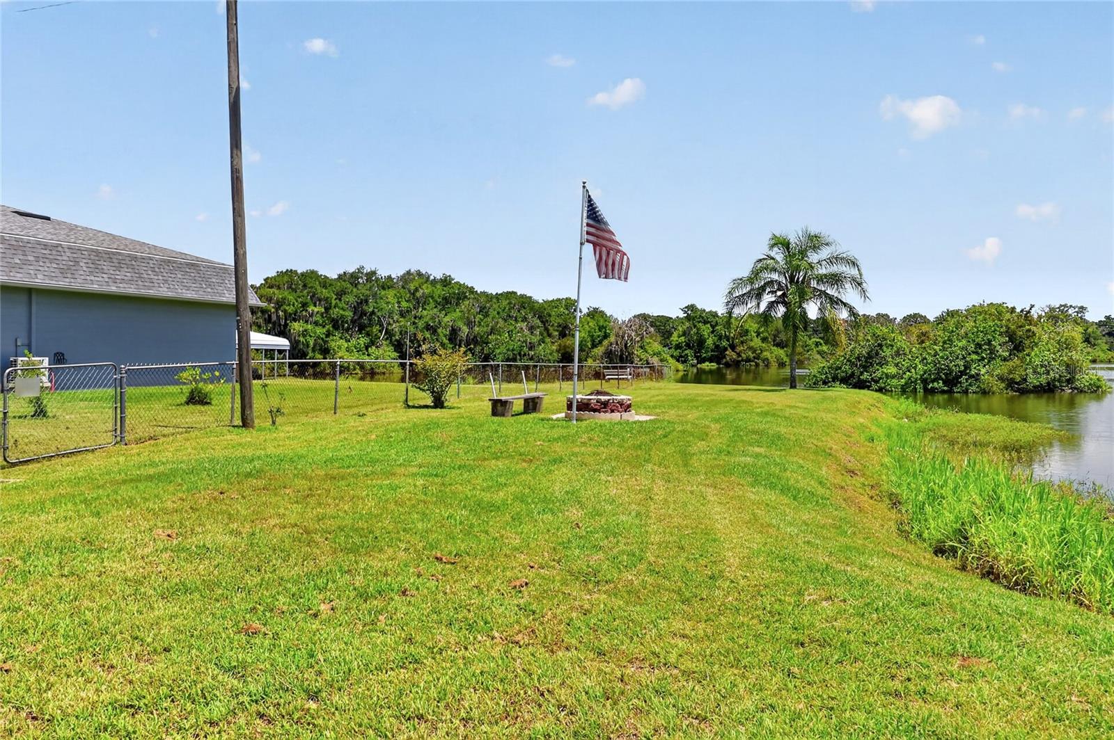 VILLAGE UNIT 03 LAKELAND - Residential