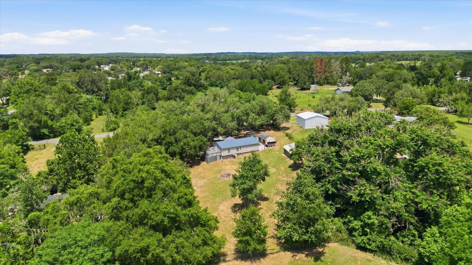 DERBY OAKS - Residential