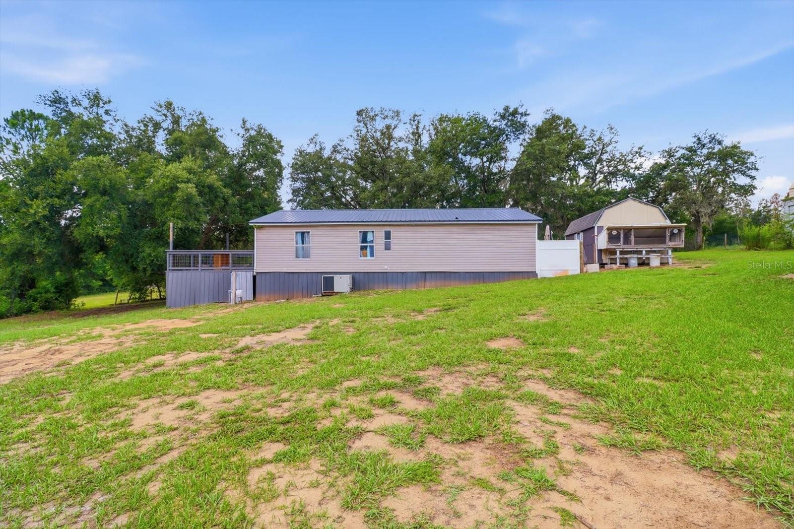DERBY OAKS - Residential