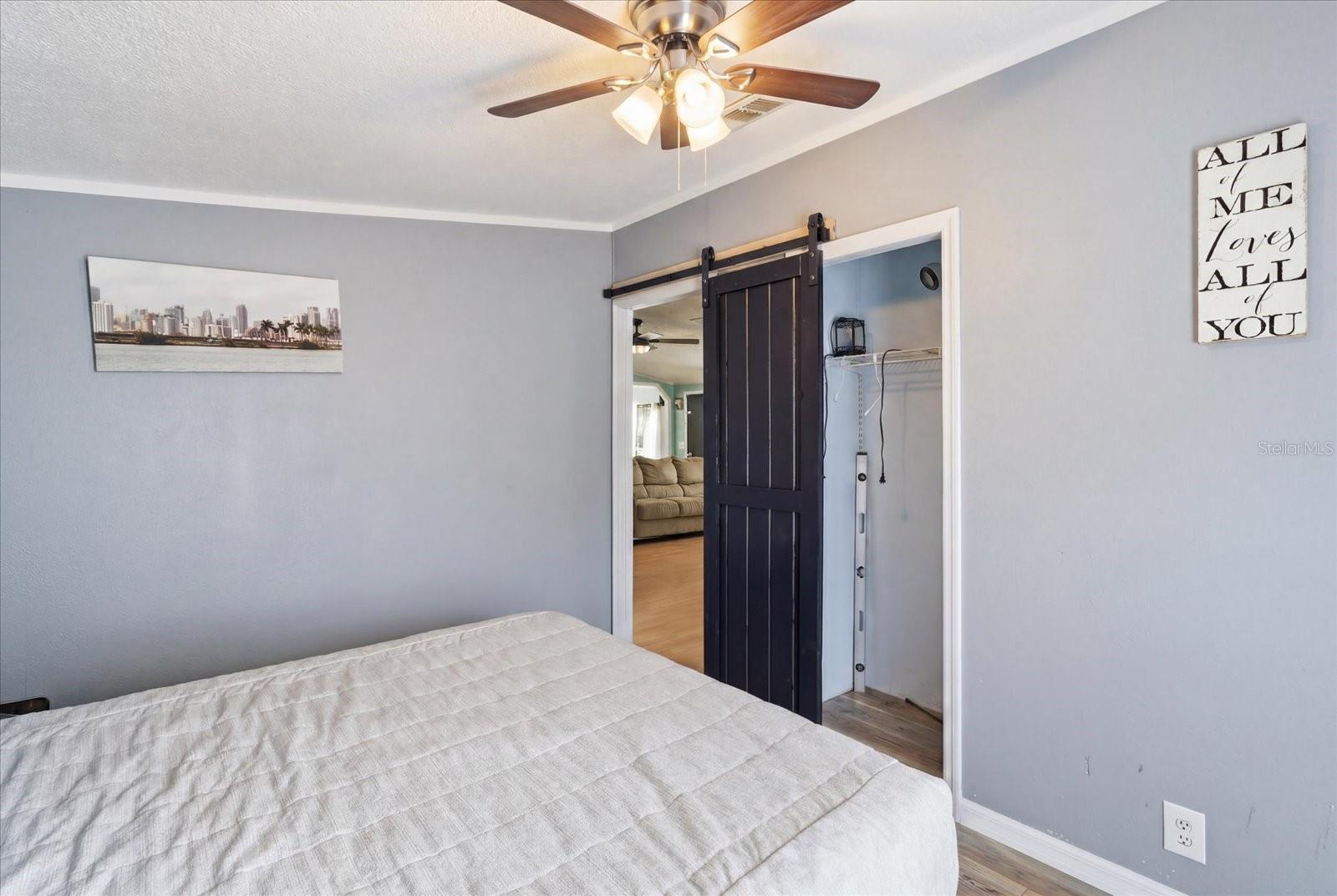 DERBY OAKS - Residential