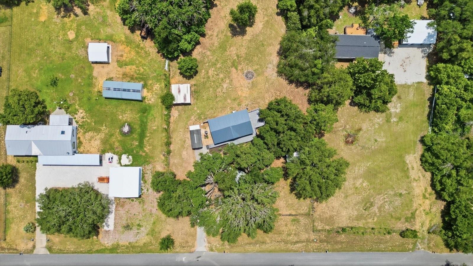DERBY OAKS - Residential