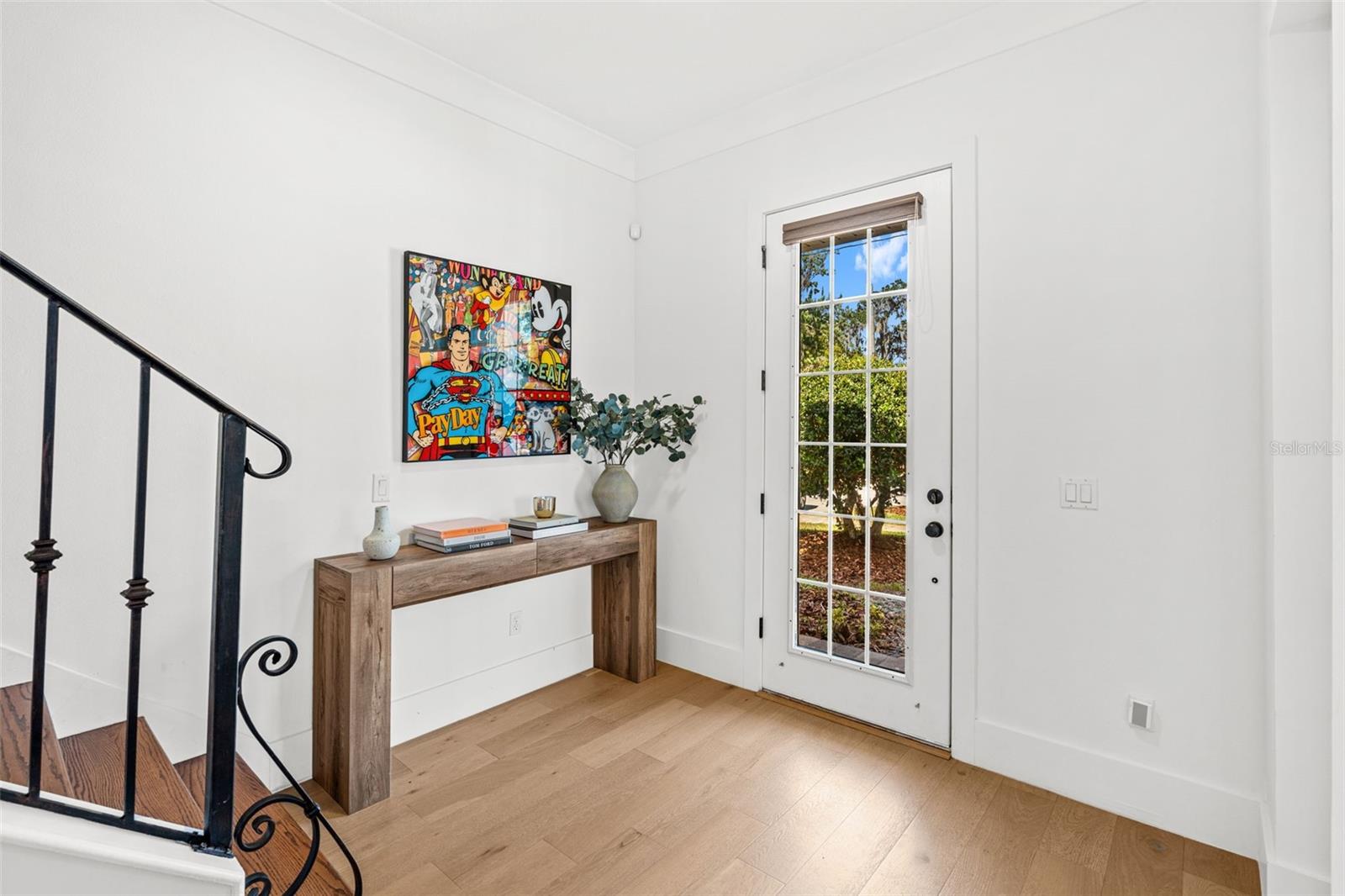 IVANHOE SHORES - Residential