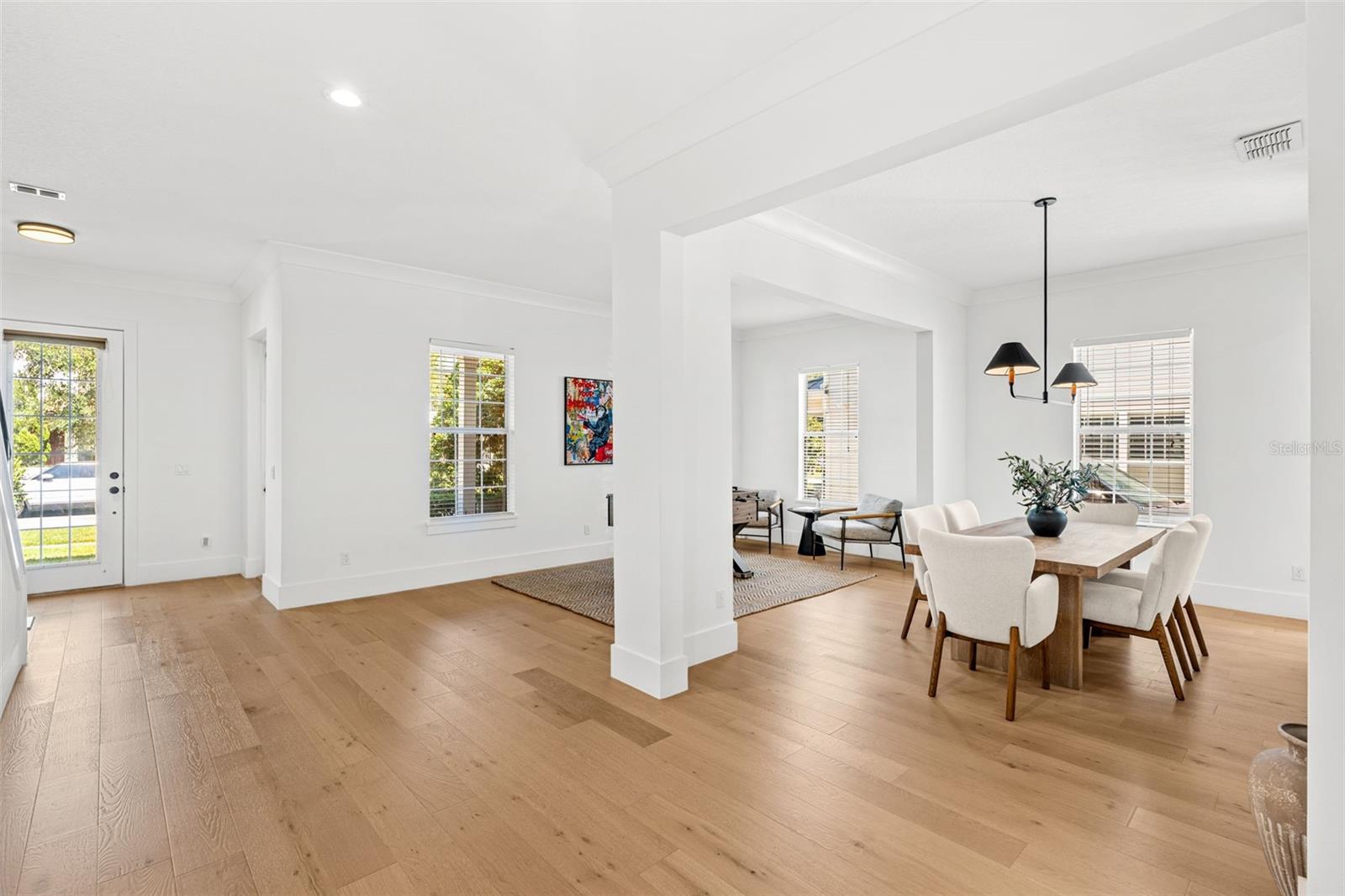 IVANHOE SHORES - Residential