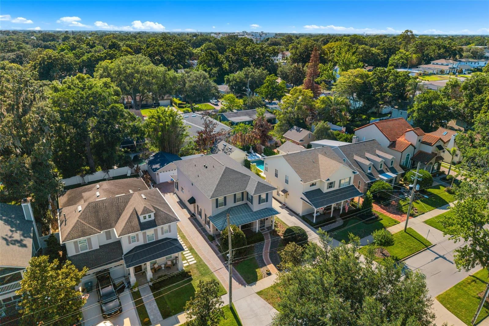 IVANHOE SHORES - Residential