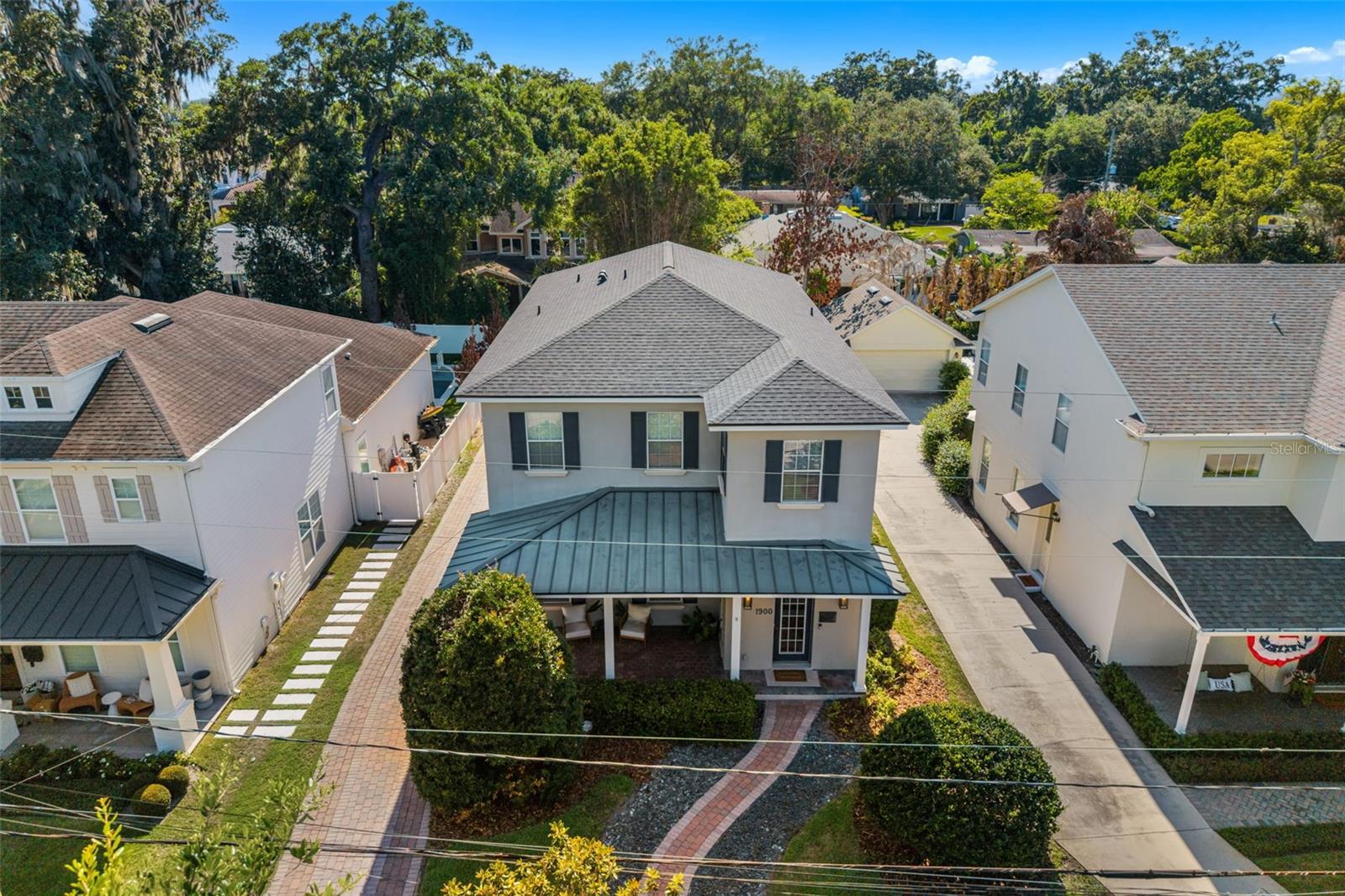 IVANHOE SHORES - Residential