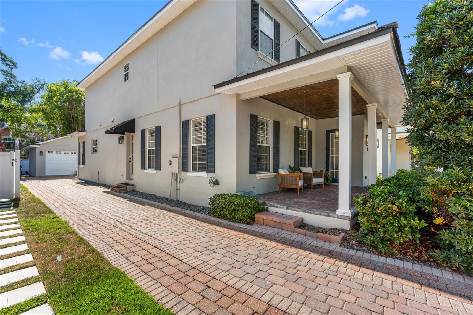 IVANHOE SHORES - Residential