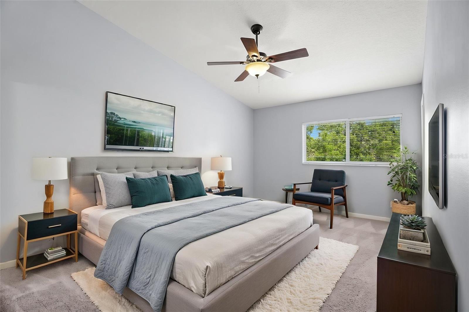 KINGS LAKE TWNHMS - Residential