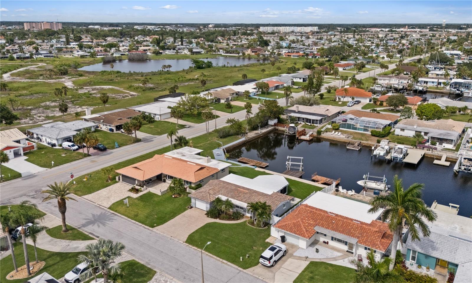 FLOR A MAR - Residential