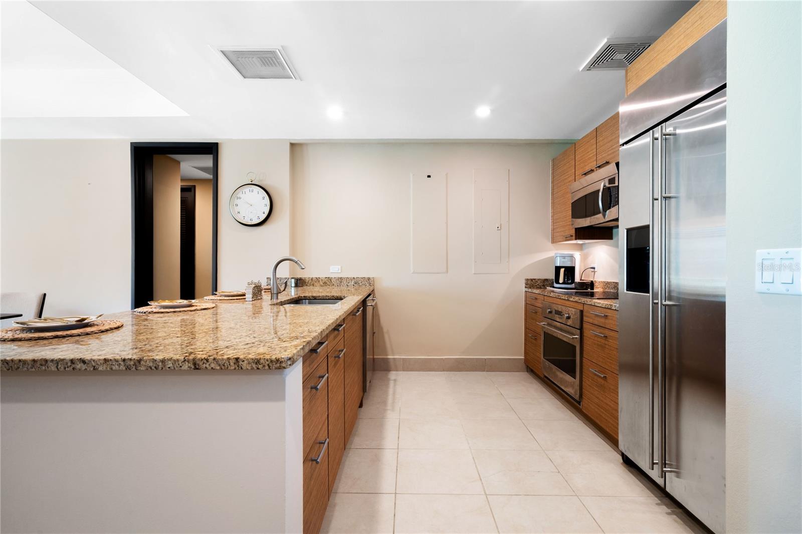 LAS VERANDAS HOME OWNER ASSOCIATION - Residential