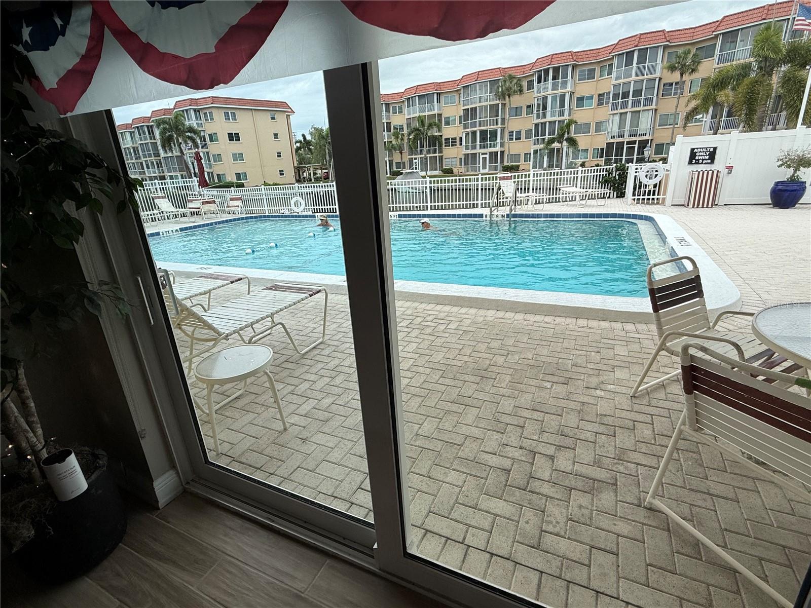 SIESTA HARBOR II - Residential