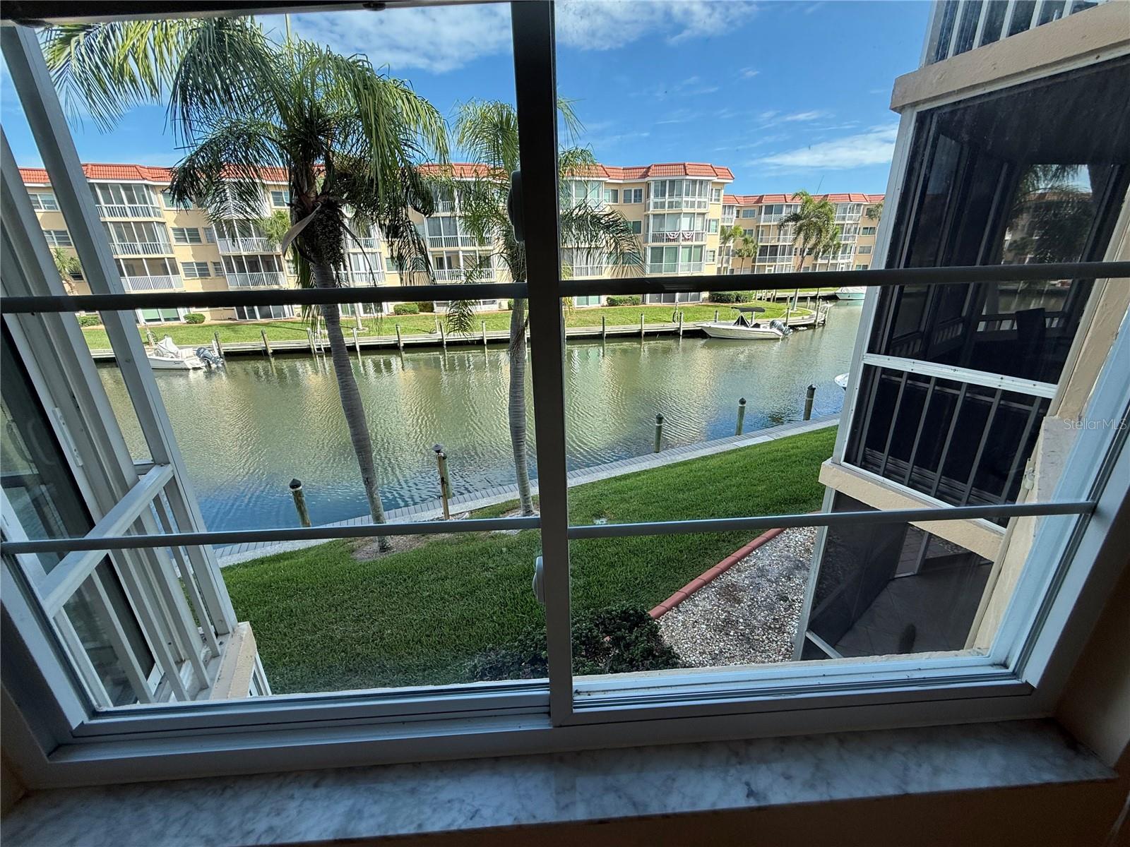SIESTA HARBOR II - Residential