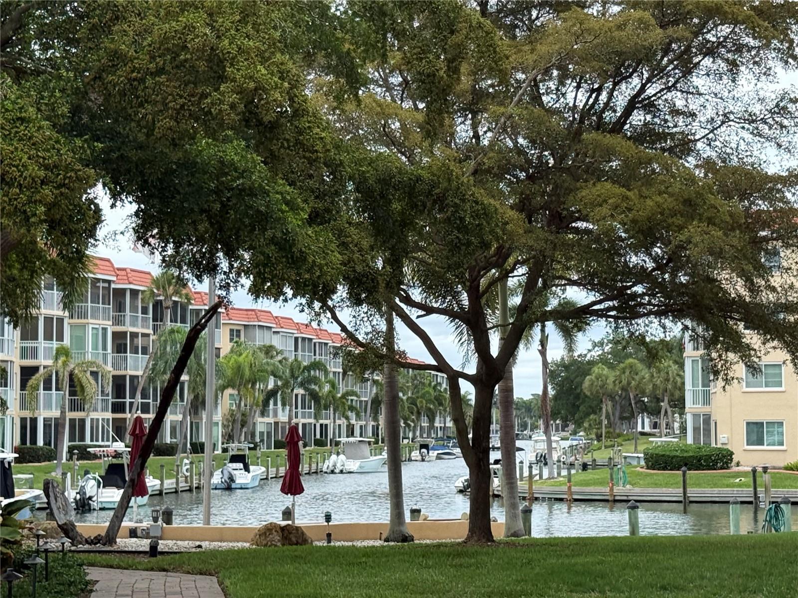 SIESTA HARBOR II - Residential