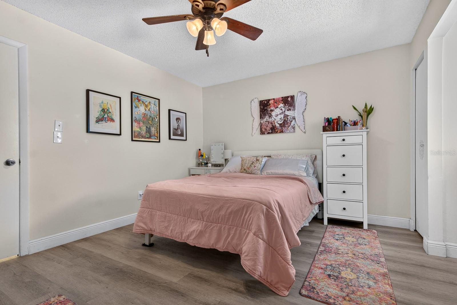 TOWNHOUSES AT BONNIE BAY CONDO - Residential