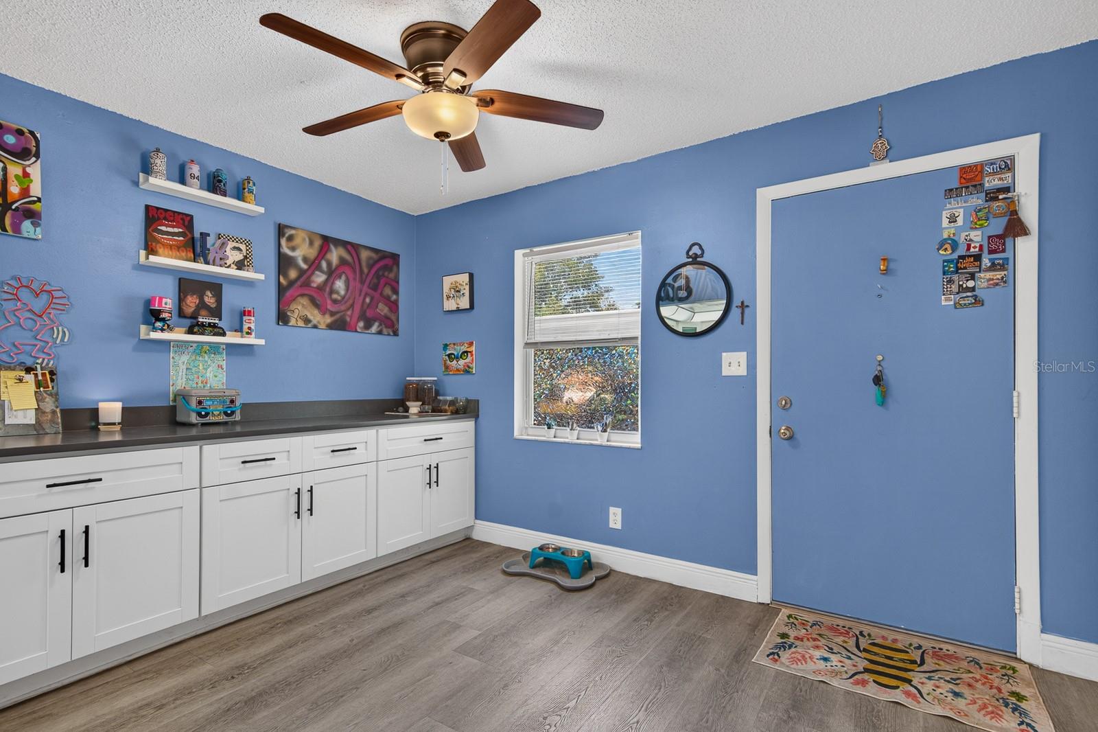 TOWNHOUSES AT BONNIE BAY CONDO - Residential