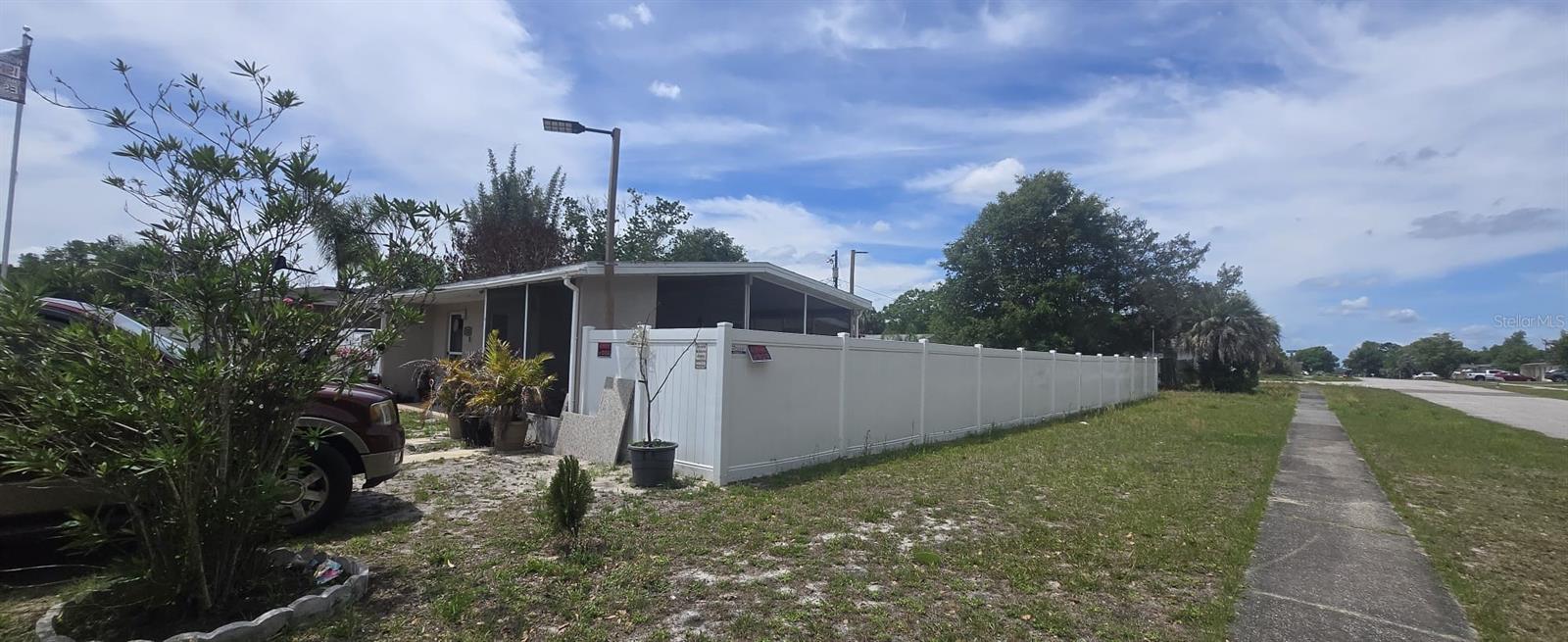 DELTONA LAKES UNIT 28 - Residential