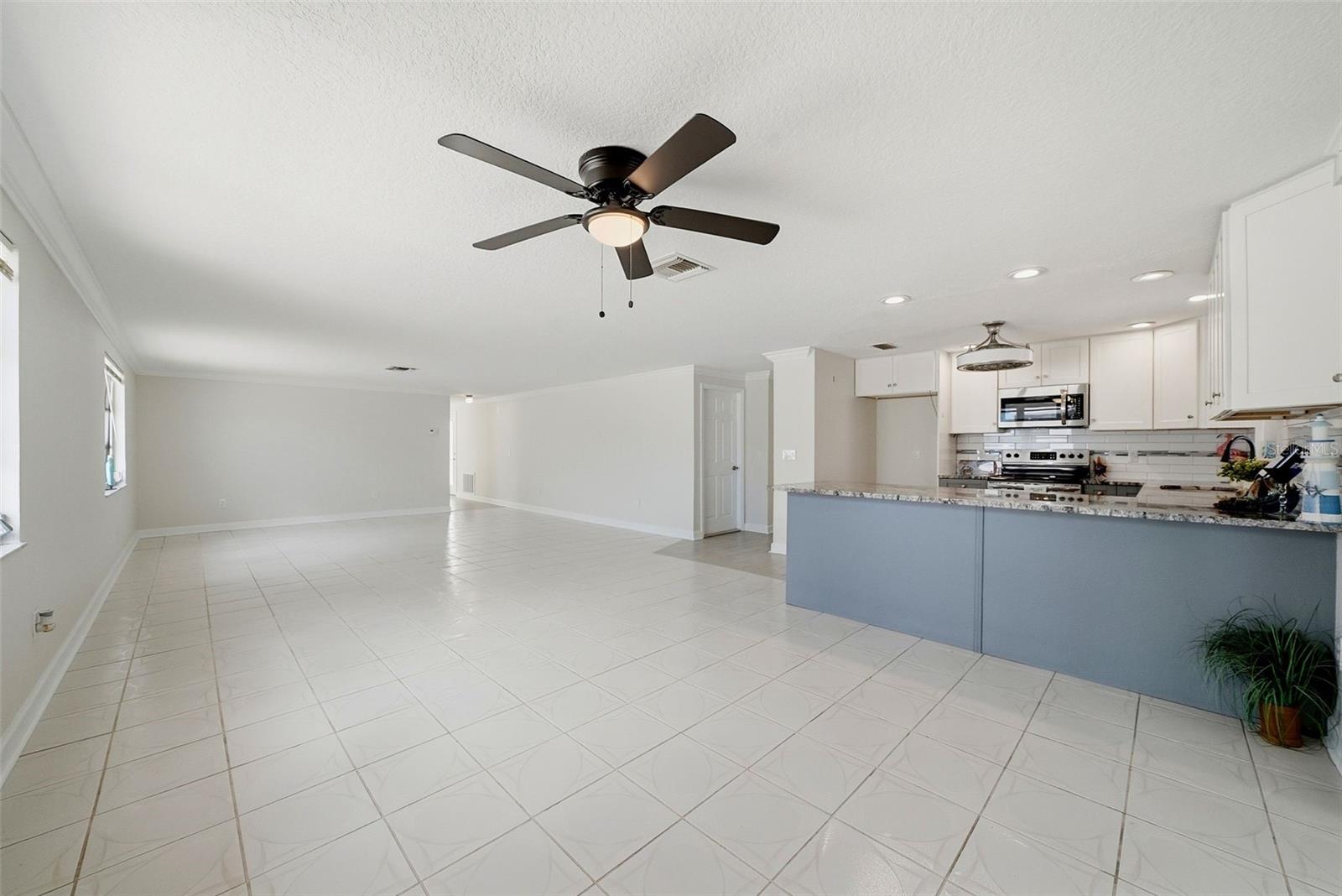 HUDSON BEACH ESTATES - Residential