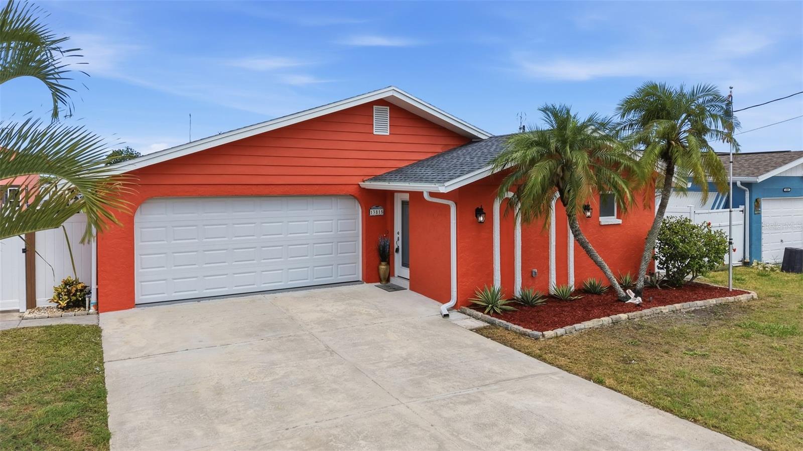 HUDSON BEACH ESTATES - Residential