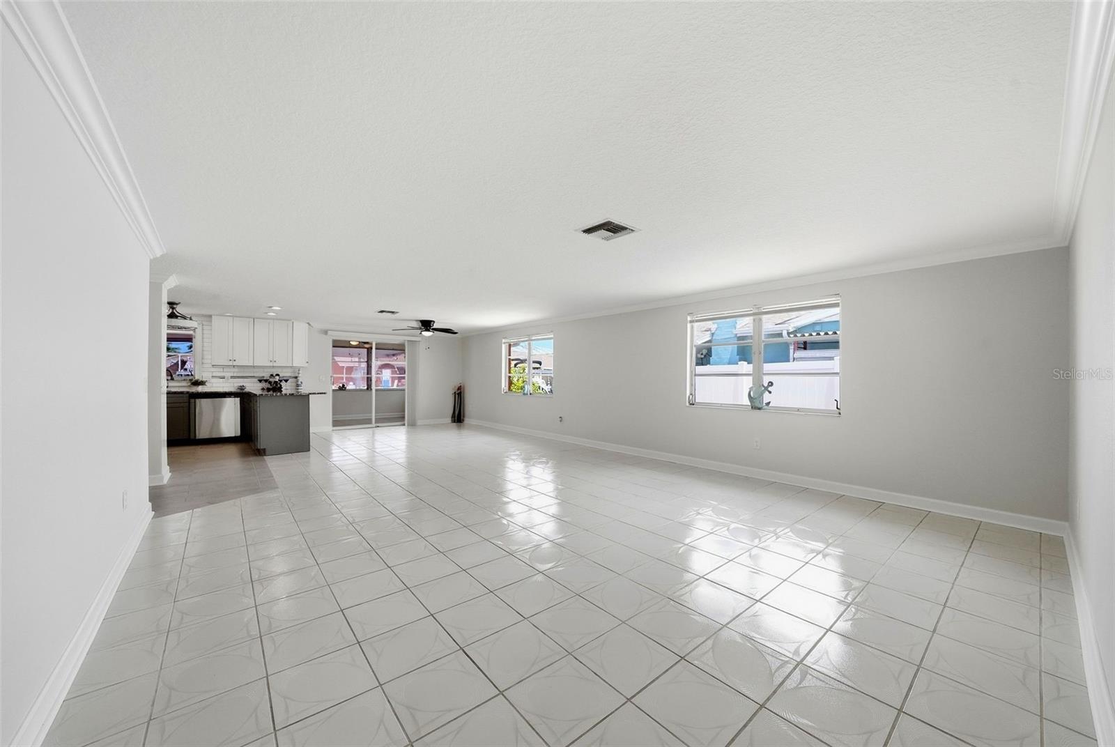 HUDSON BEACH ESTATES - Residential