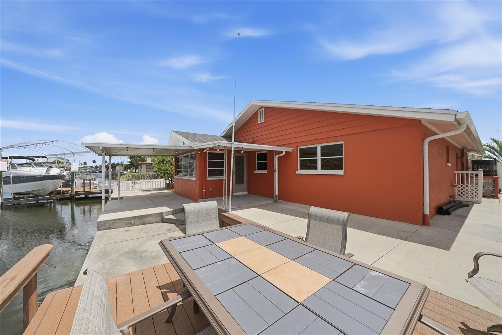 HUDSON BEACH ESTATES - Residential
