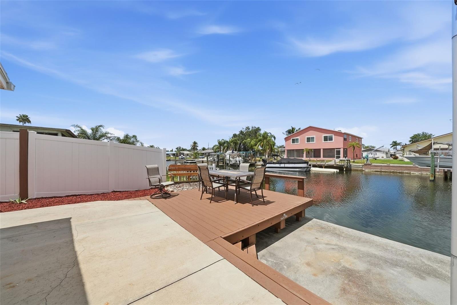 HUDSON BEACH ESTATES - Residential