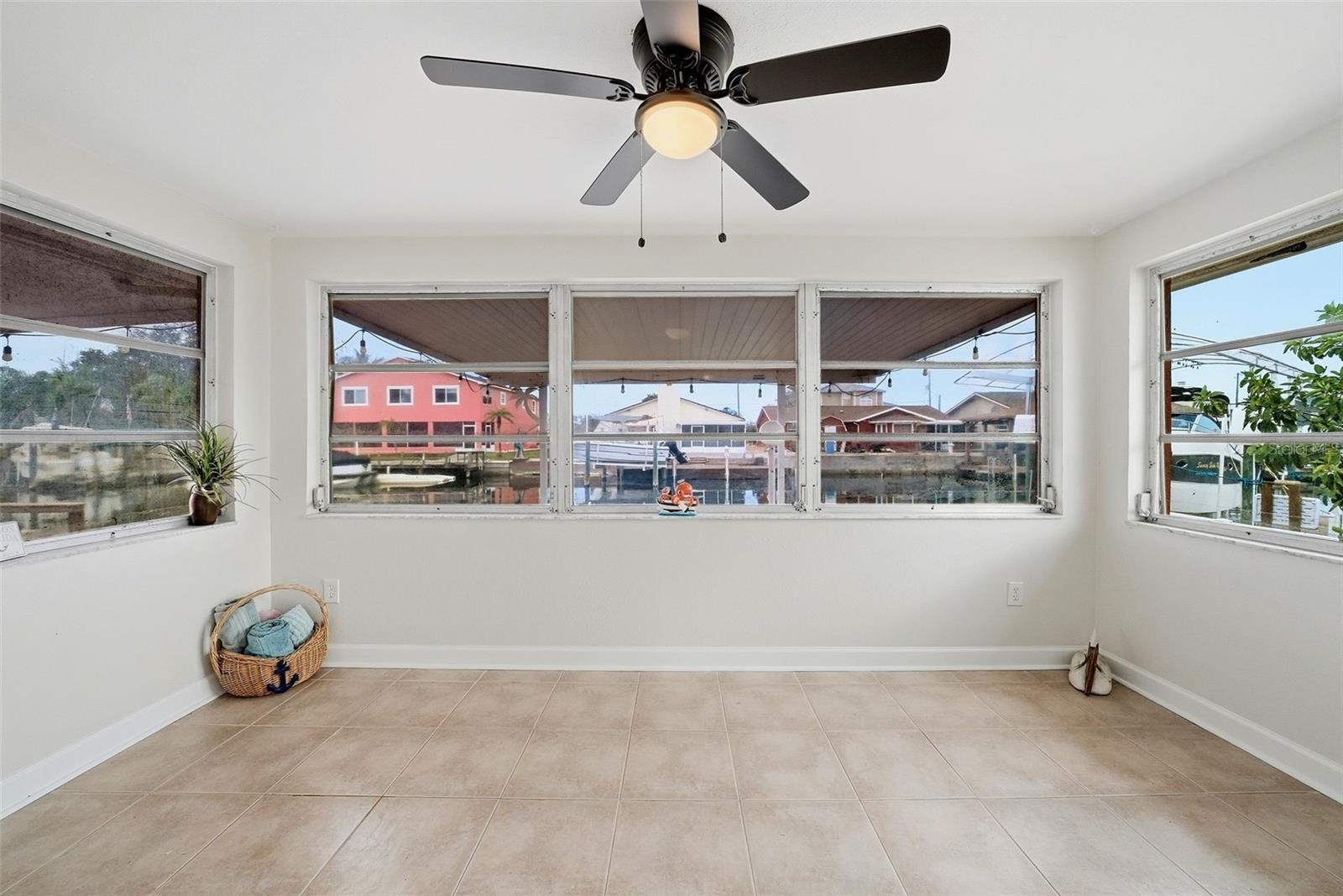 HUDSON BEACH ESTATES - Residential