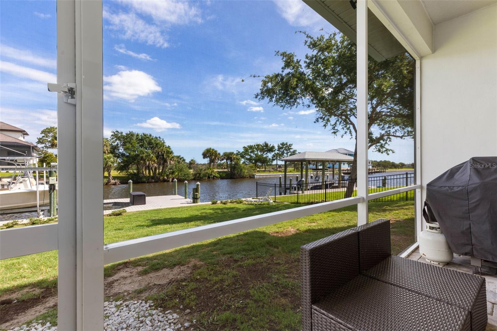 SEASIDE LNDGS - Residential