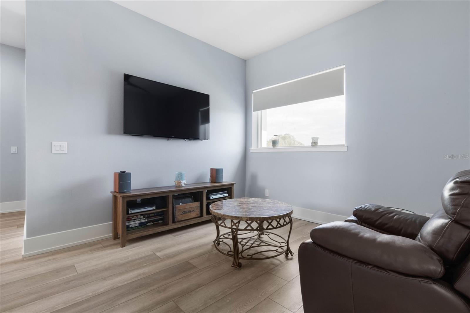 SEASIDE LNDGS - Residential