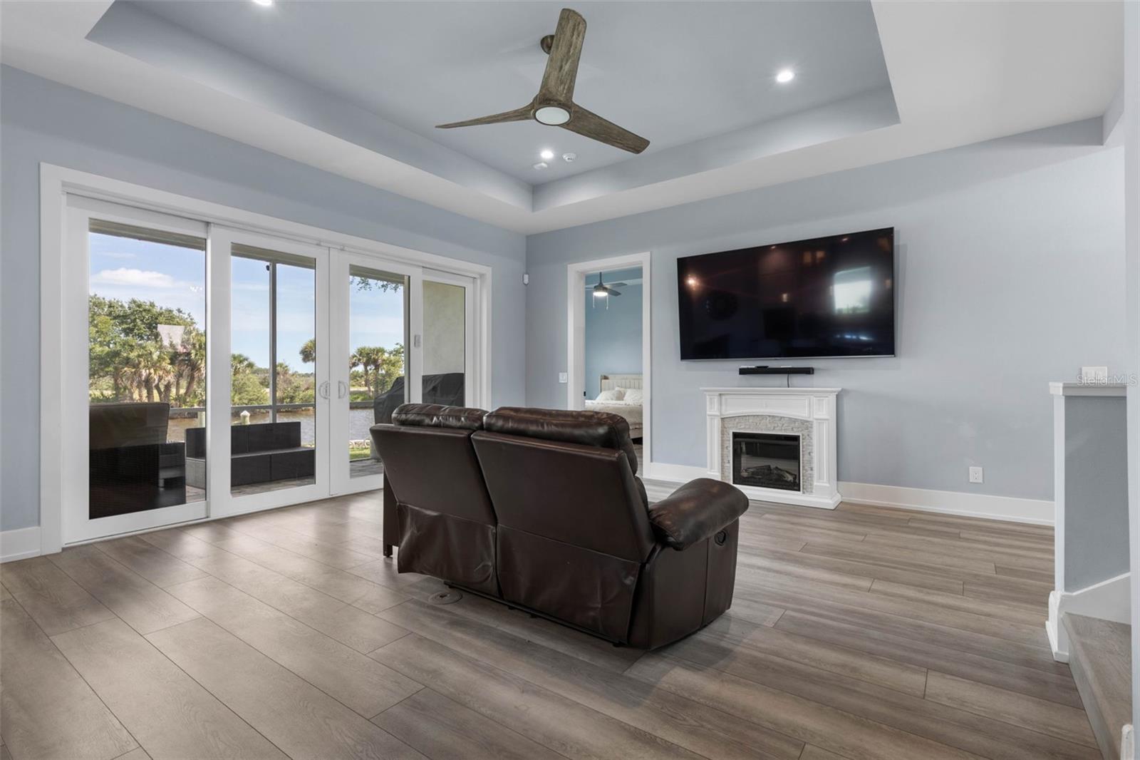 SEASIDE LNDGS - Residential