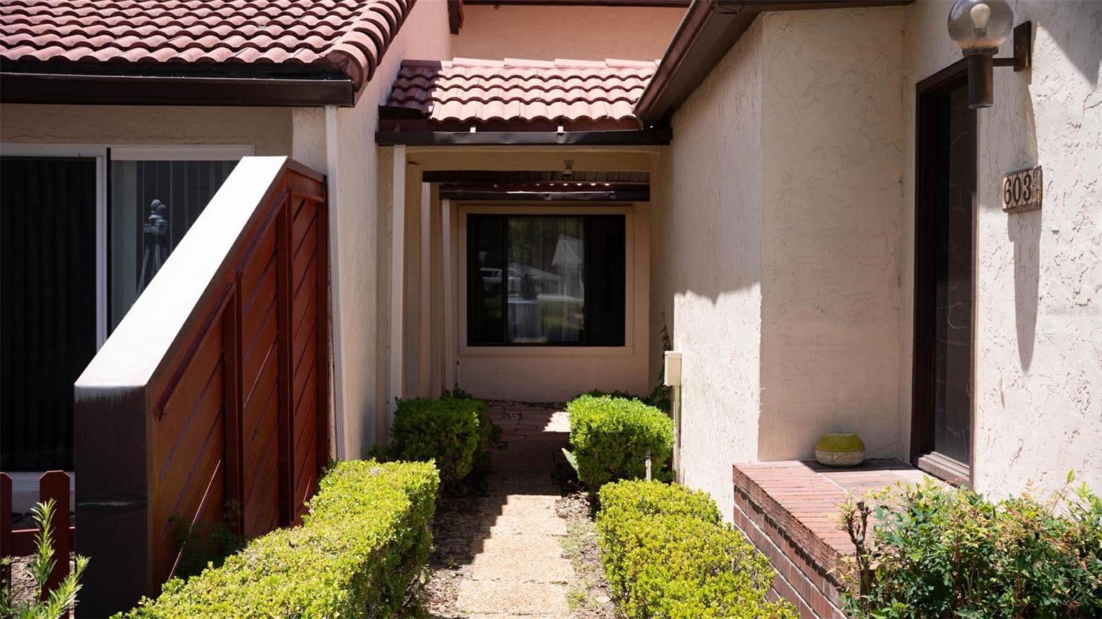 WATERWOOD TWNHS SUB - Residential