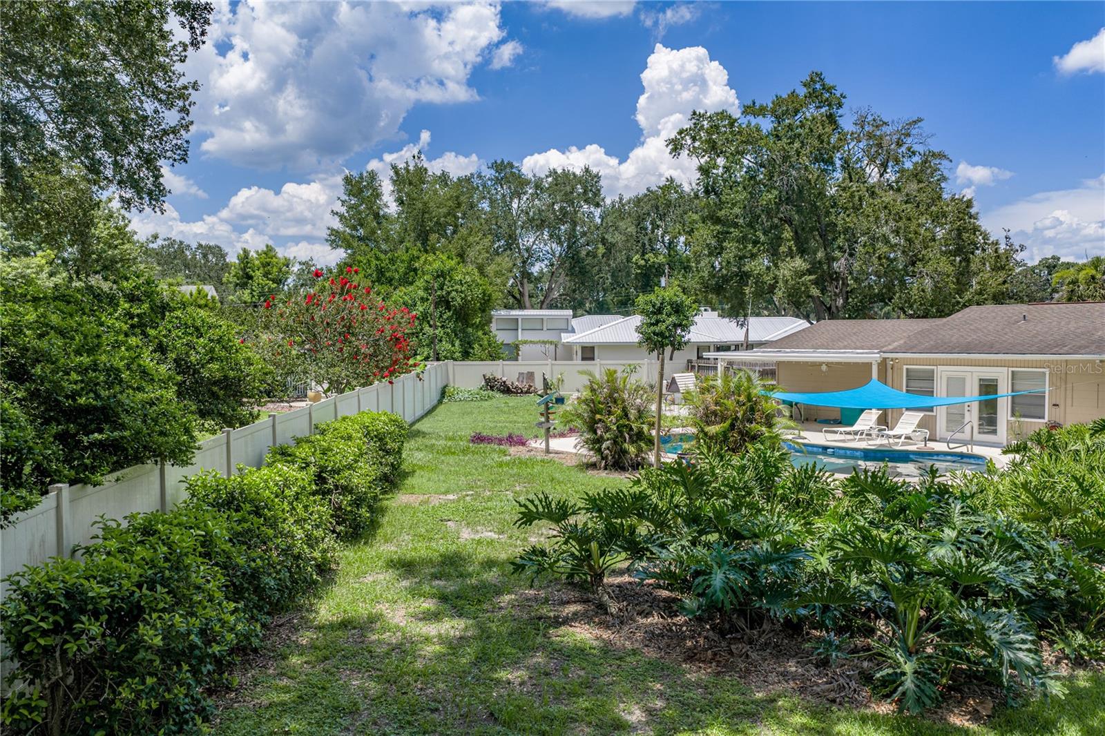 EASTERN SHORES - Residential