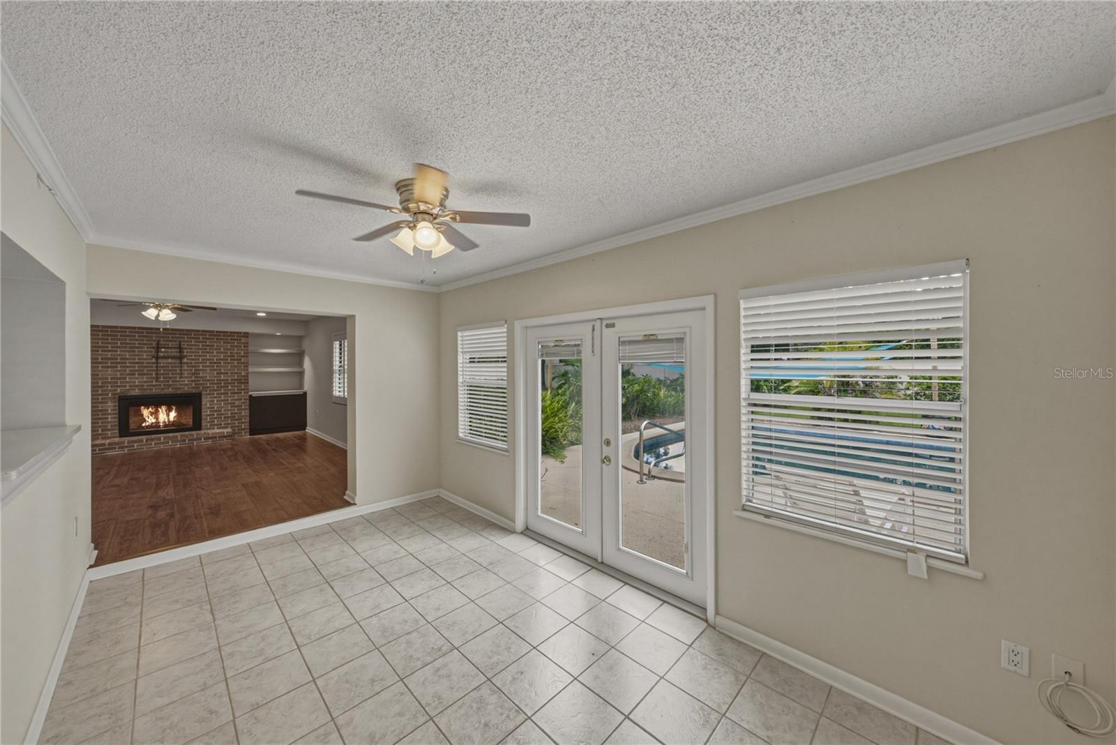 EASTERN SHORES - Residential