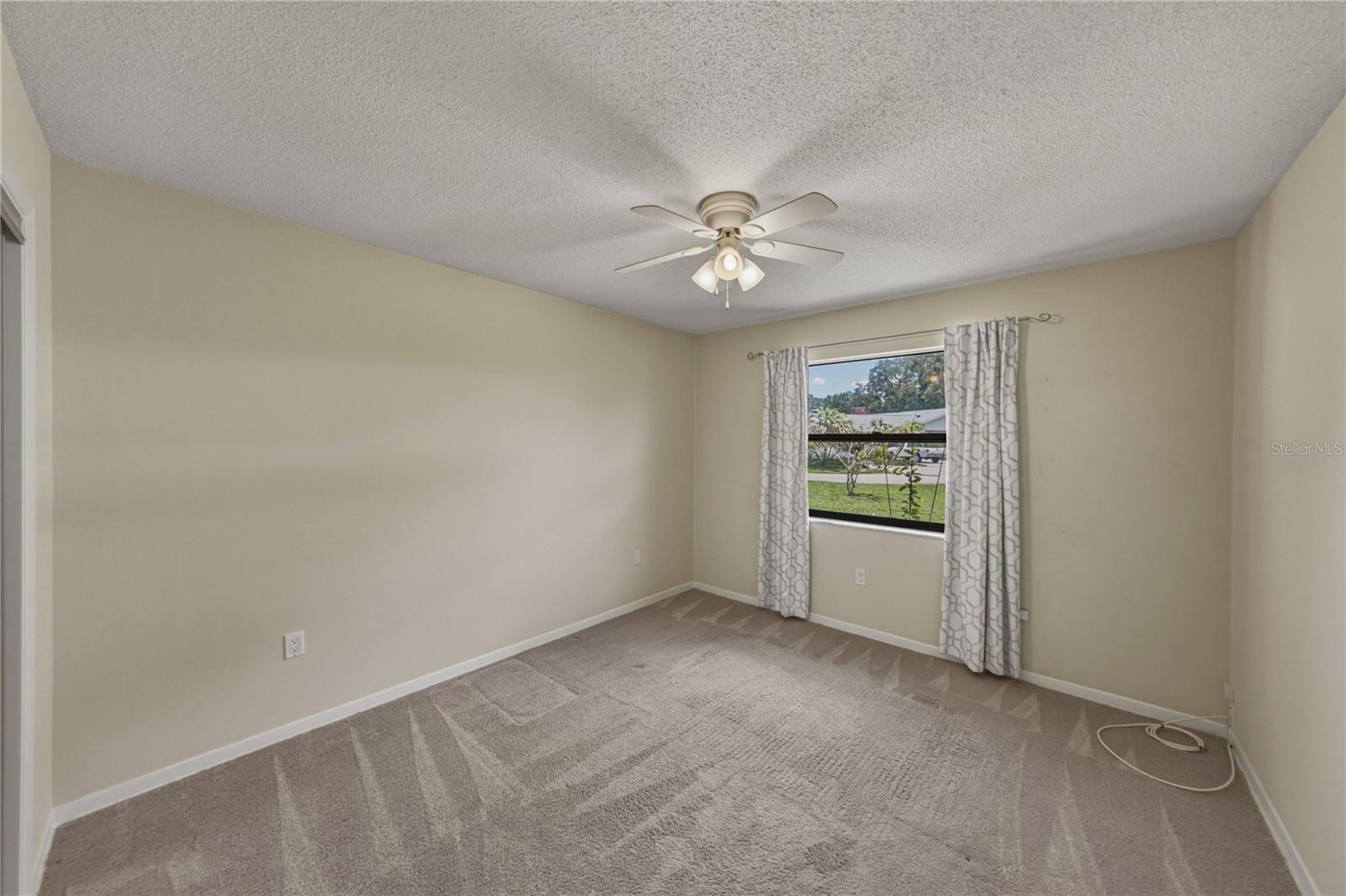 EASTERN SHORES - Residential