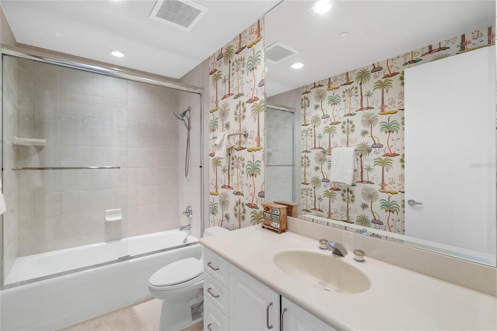 FOUNTAINS OF NEW SMYRNA BEACH - Residential