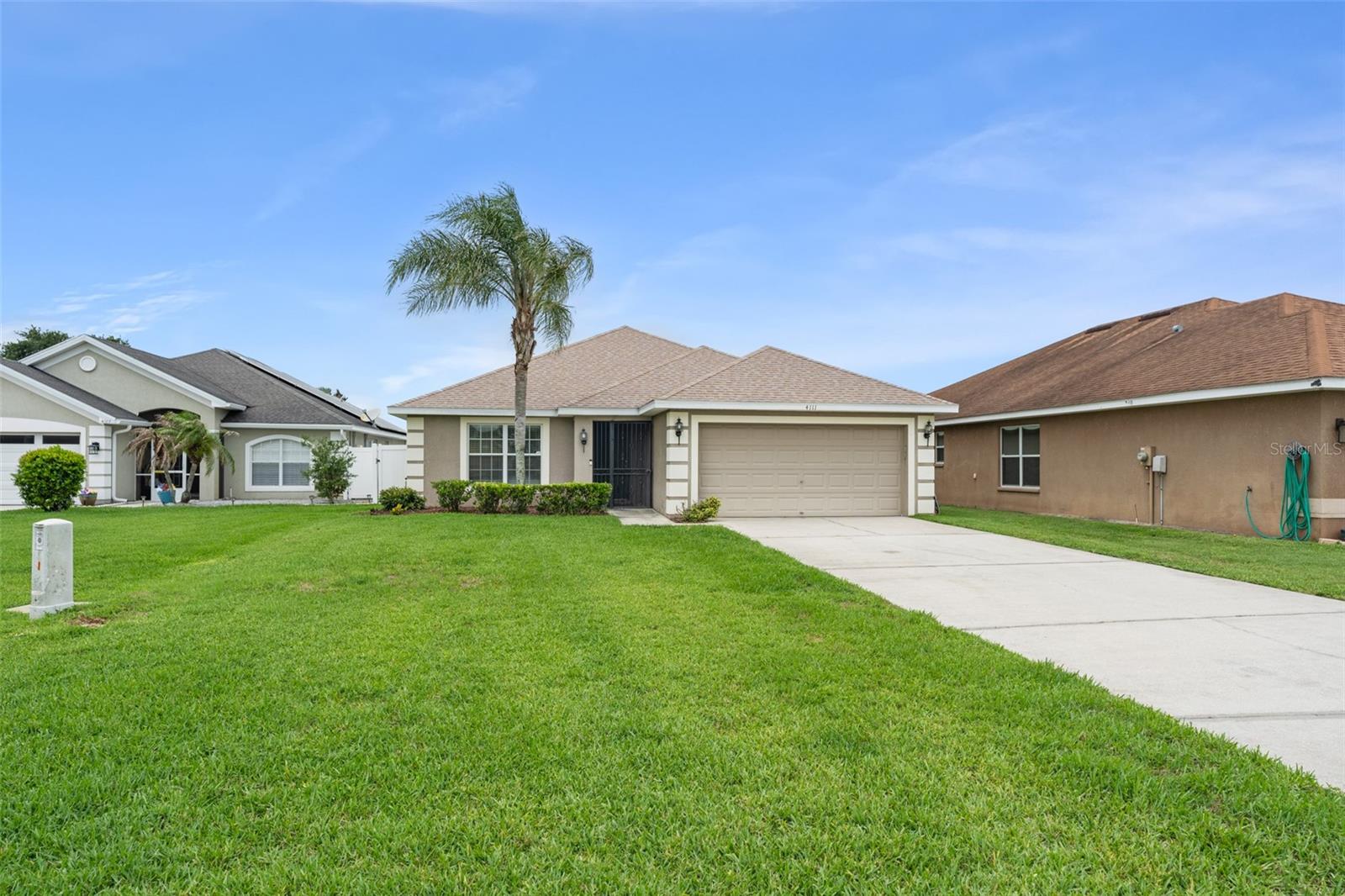 ISLAND LAKES - Residential