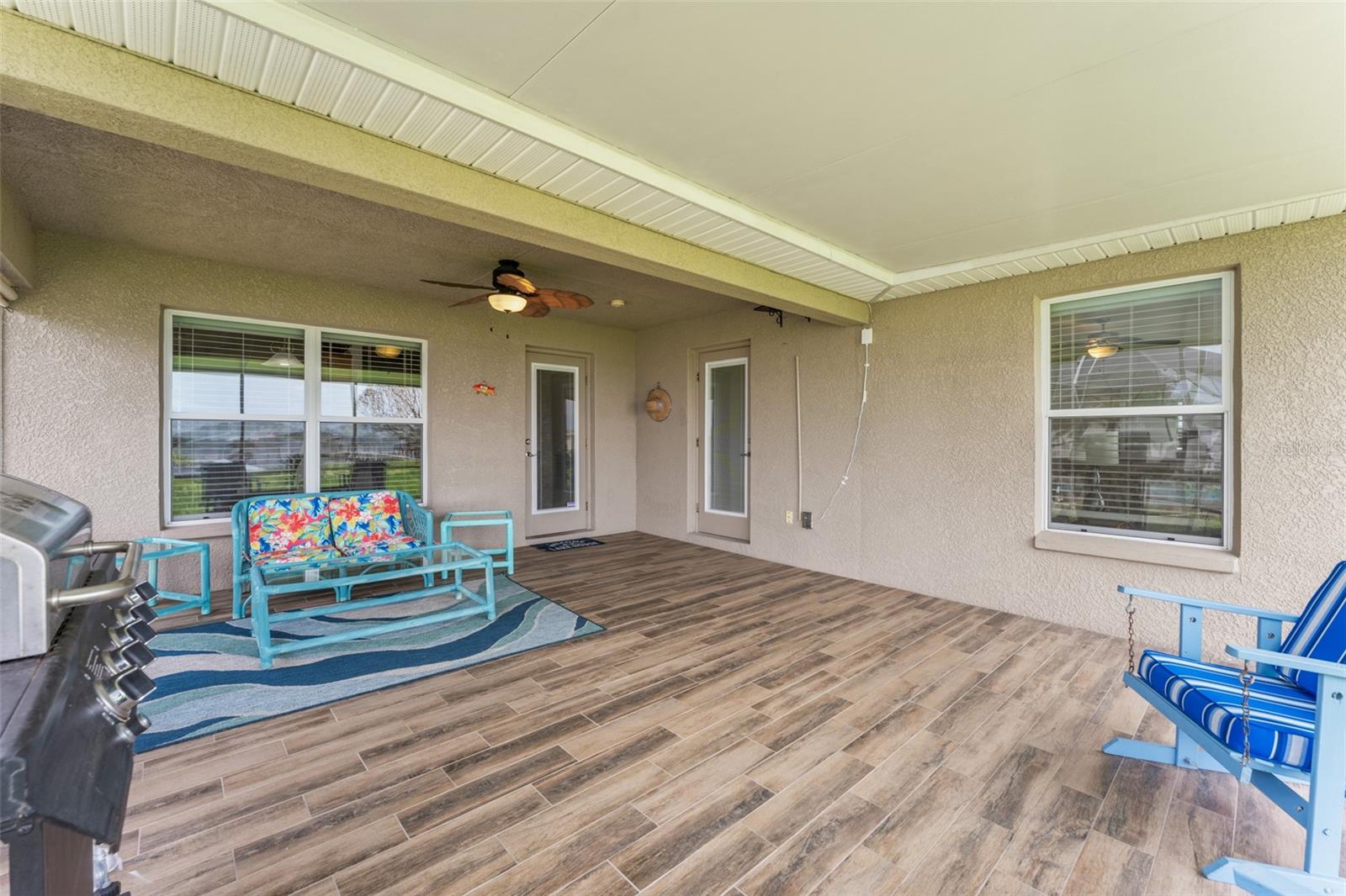 ISLAND LAKES - Residential