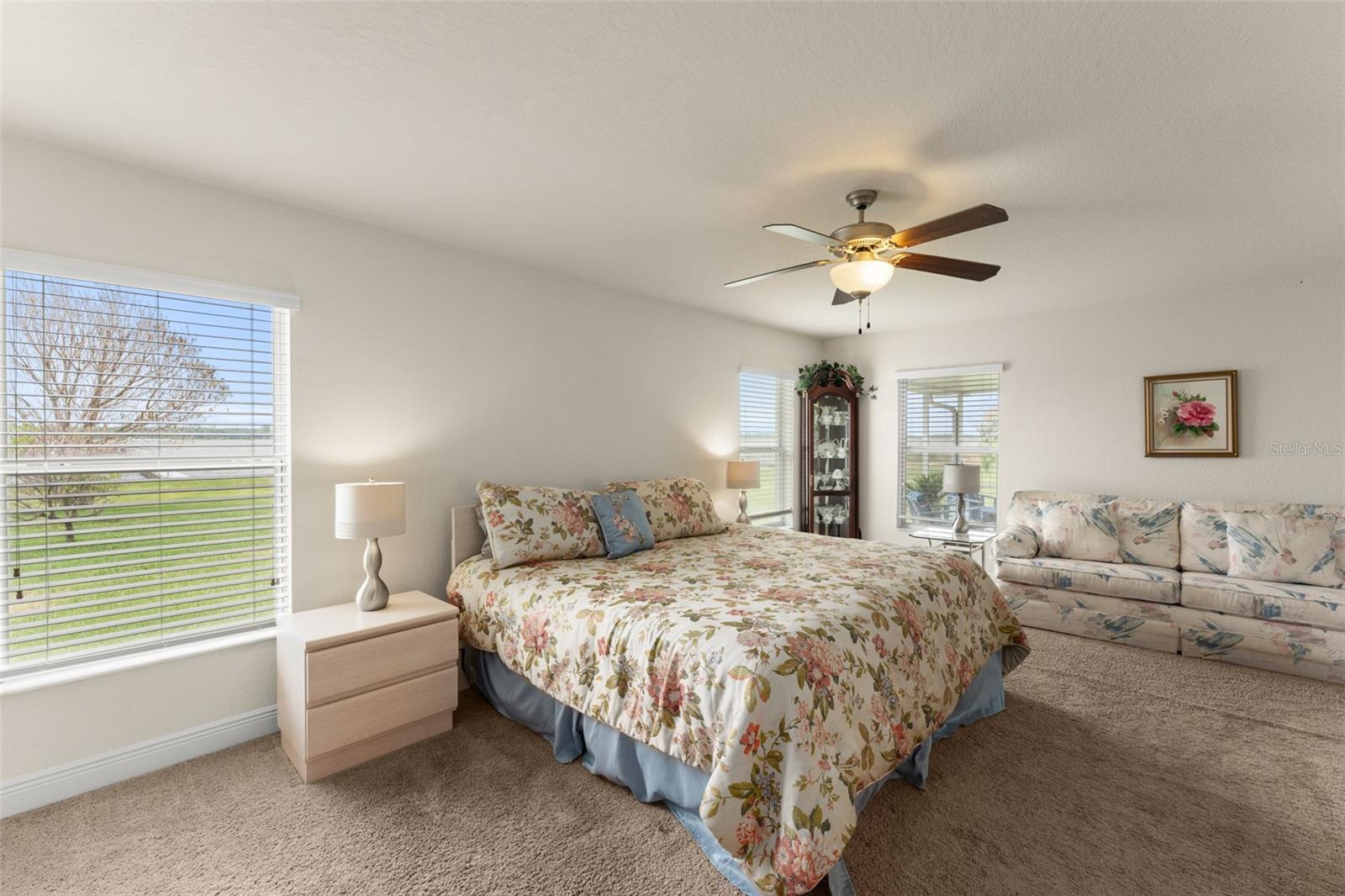 ISLAND LAKES - Residential