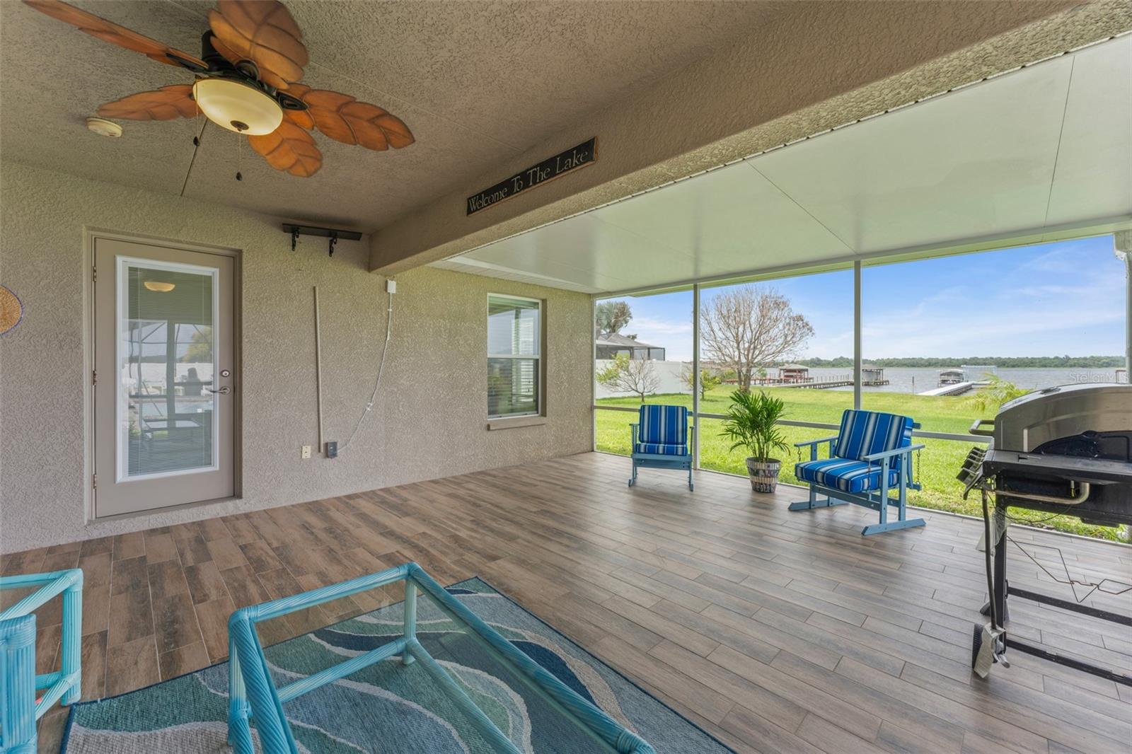 ISLAND LAKES - Residential